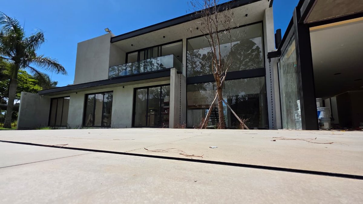 Villa Jarabacoa BT Residencial